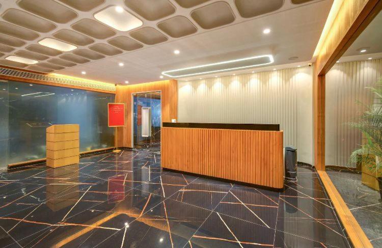 Pinnacle Grand Hotel Ahmedabad Extérieur photo
